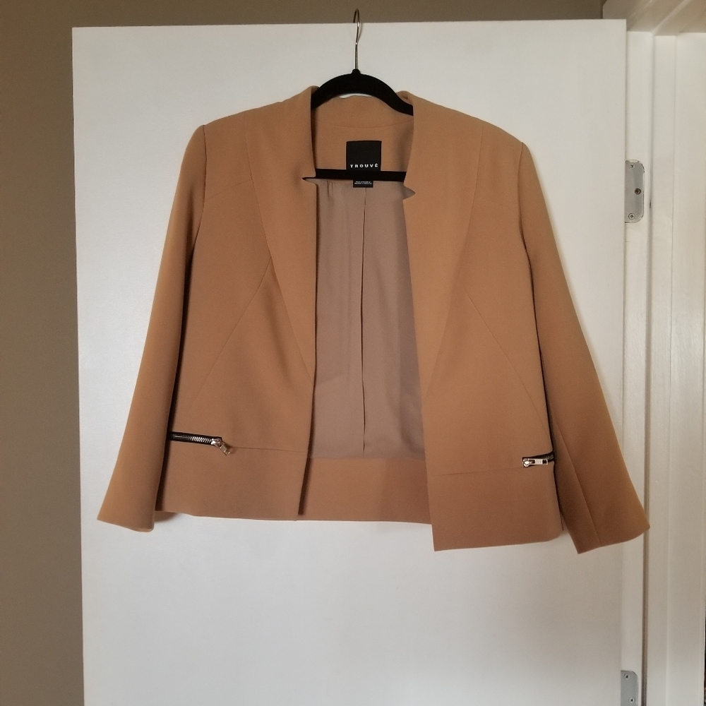 Trouve Tan Cropped Structured Jacket / blazer sz M